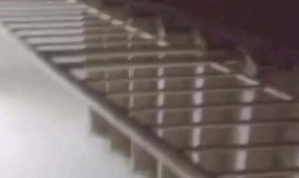 渣男图鉴露脸楼道惊险后入情趣网红