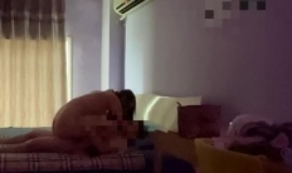 学妹露脸又摇又晃娇喘骚的有完整