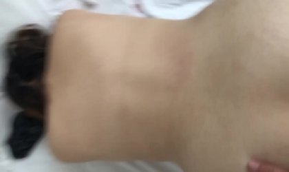 后入00后小骚母狗