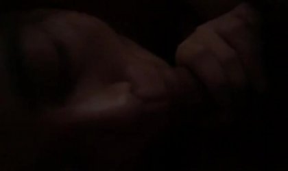 晚上没把骚逼操过瘾大早上就口我等我一展雄风。