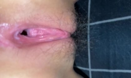 18岁00后学生馒头穴超级嫩4有后续