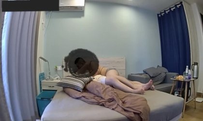 爱舌吻水超多的少妇