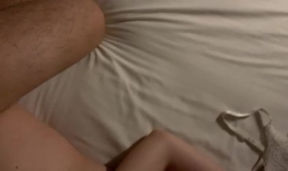 刚上大学的学妹爽到呻吟身材巨好喜欢sm满足她