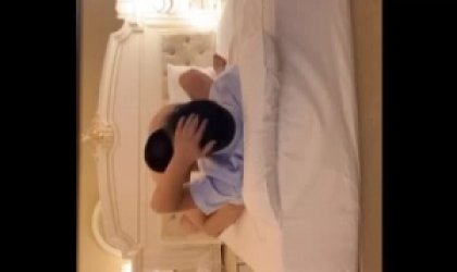 同性小哥刚刚操射领导就把他推到开始撸