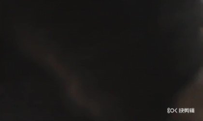 隔壁少妇骗她老公说去逛街叫声太大了她老公还敲了几下墙太刺激了