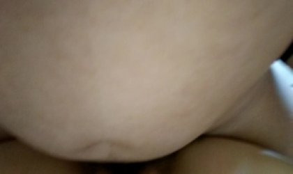 熟女要用精液做面膜