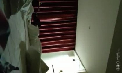 新人第一次拍操少妇高潮两次忍不住大叫套掉里面对白