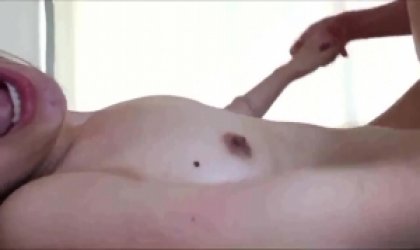 95身材超级棒的美女直喊里边里边痒一直要求深插