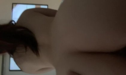 02年体育学院大屁股少女1部