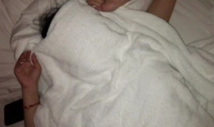 抽插初恋的小穴叫床声很销魂.水还挺多