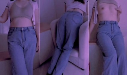 风韵少妇看似饥渴了