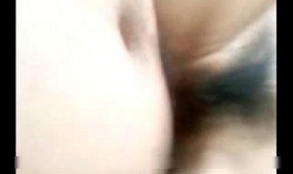 超清纯可爱女孩被我粗大的鸡巴抽插粉小穴身材一流