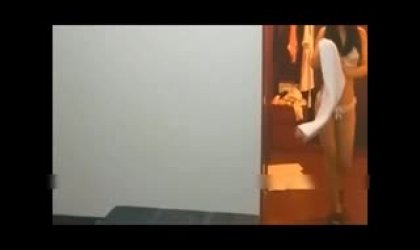 身材火辣的白富美女友被各種狂幹 極品大屁股超誘人 露臉多