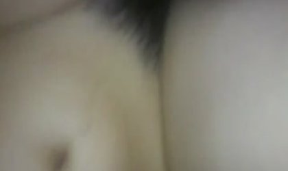 禽兽啊、绝品美眉被性侵 灌催情药狂拍裸照奸淫妹纸已不再反抗 