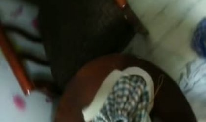 在朋友家里让女友穿着内衣操 各种姿势都试一次 