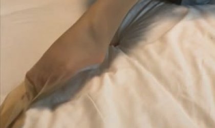 性感丝袜短裙大学美女酒店和富二代男友体验激情玩调教自拍小逼B被操的不要不要的呻吟声超诱惑