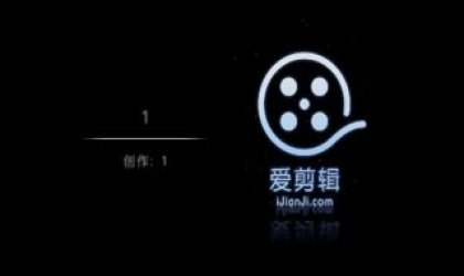 红绳背捆骚逼双调教下节边草边问长不长其实一