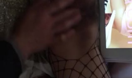 國產巨乳人妻 黑絲網格絕品誘惑 指撫摸到高潮 呻吟聲