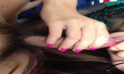 超级骚的美女给老总舔鸡巴只求都买