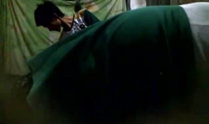 国产伦之性饥渴外甥蜗居干丰满胖姨妈被邻居洞中