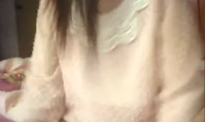 美眉聊得來咪咪逼逼都讓看 超清纯妹子