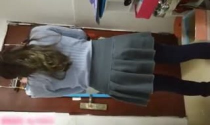 水多敏感的小女友跳蛋玩穴潮喷＆居家性爱啪啪全记录