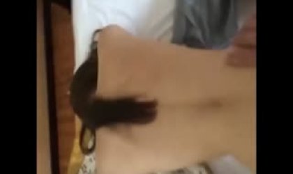 微博流出90后小美女与男友自拍视