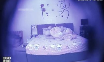 极品风骚美少妇偷偷私会情人太敏感爽的直喊求求你操快点好爽你别离开我哪都不要去