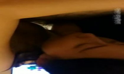 大鸡巴哥酒店双飞两个制服