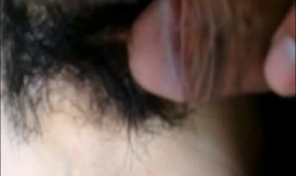 夜店认识的2个风骚美女少妇几杯酒下去就不省人事了酒店轮流玩逼逼也