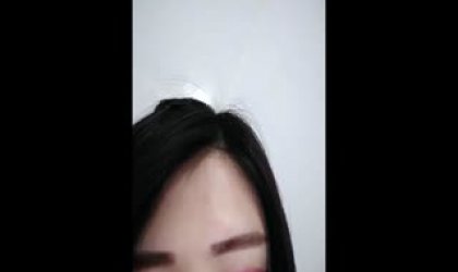 新婚豪乳主播老公的包皮鸡巴太吓人了观众让主播先用瓶子插逼然