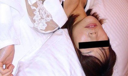 萌えあがる若妻たち 