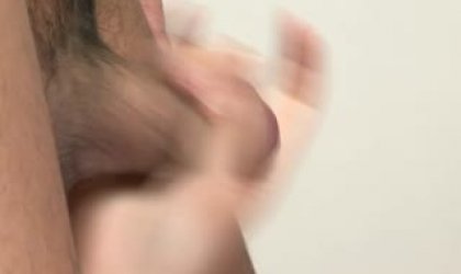 阿苏卡咪咪放迪克斯的头