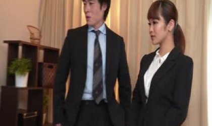 遂宁市安居相马茜剥光和搞在办公室