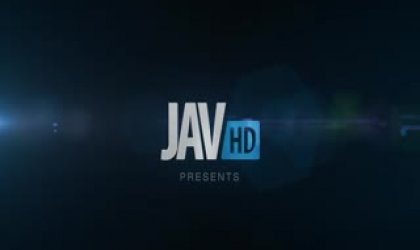 宝贝美女在家中沙发被两