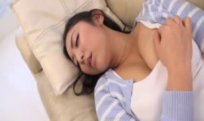 热指的指的独奏为亚洲女尤