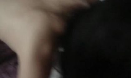 超淫亂場景勝過AV 多名壯男輪流爆干饑渴少婦 騷貨叫